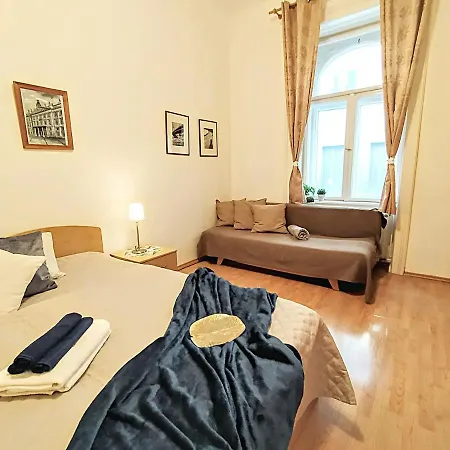 Apartments Historical Centre Bratislava Exterior photo